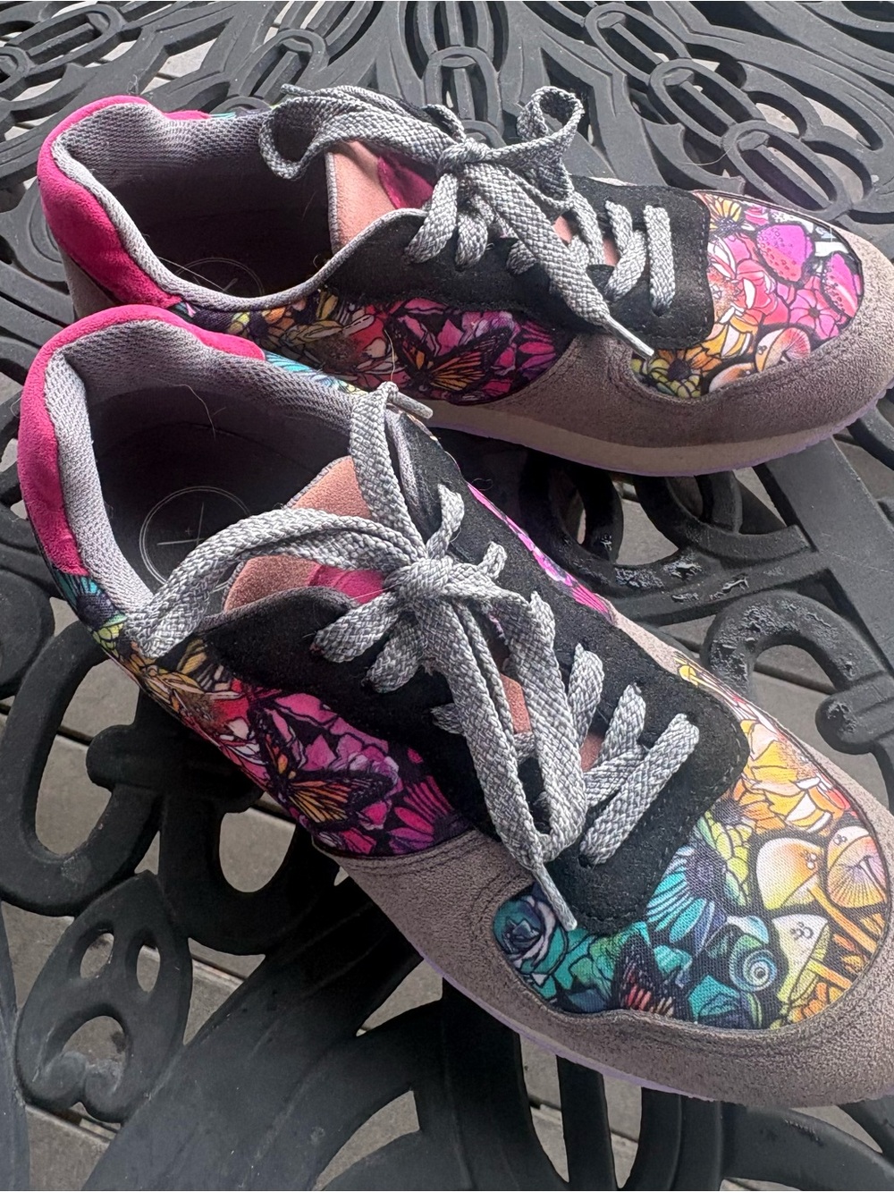 inkkas Multicolor Floral Butterfly Lace-Up Sneakers with Pink Heel